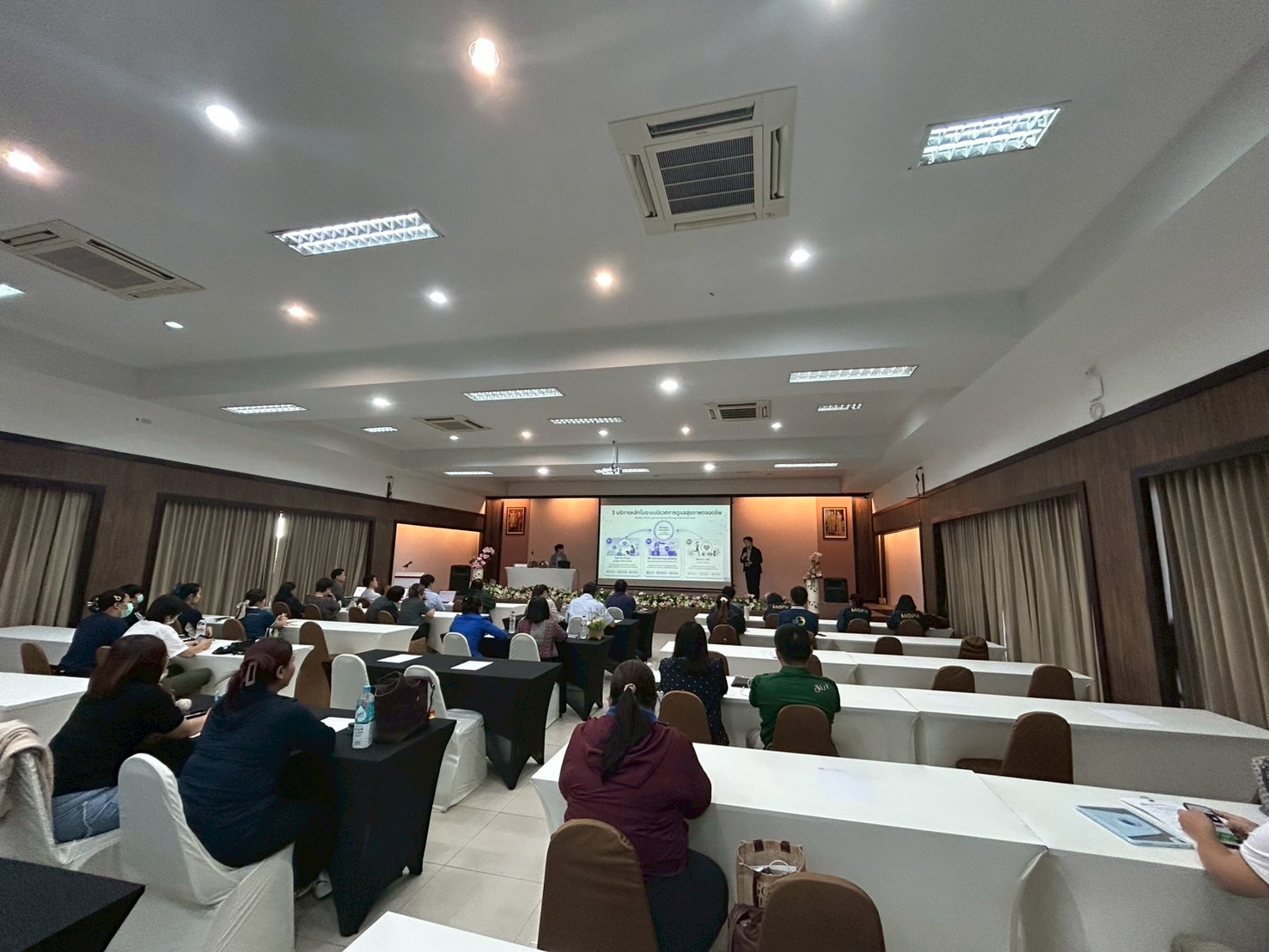 ประชุมเชิงปฏิบัติการขับเคลื่อนโครงการ Care On Cloud แพลตฟอร์มดูแลผู้สูงอายุที่มีภาวะพึ่งพิง ภาพที่ 11