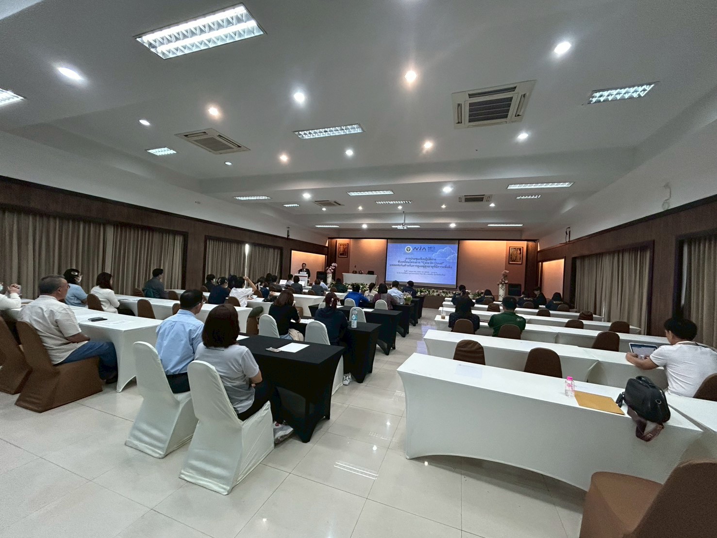 ประชุมเชิงปฏิบัติการขับเคลื่อนโครงการ Care On Cloud แพลตฟอร์มดูแลผู้สูงอายุที่มีภาวะพึ่งพิง ภาพที่ 17