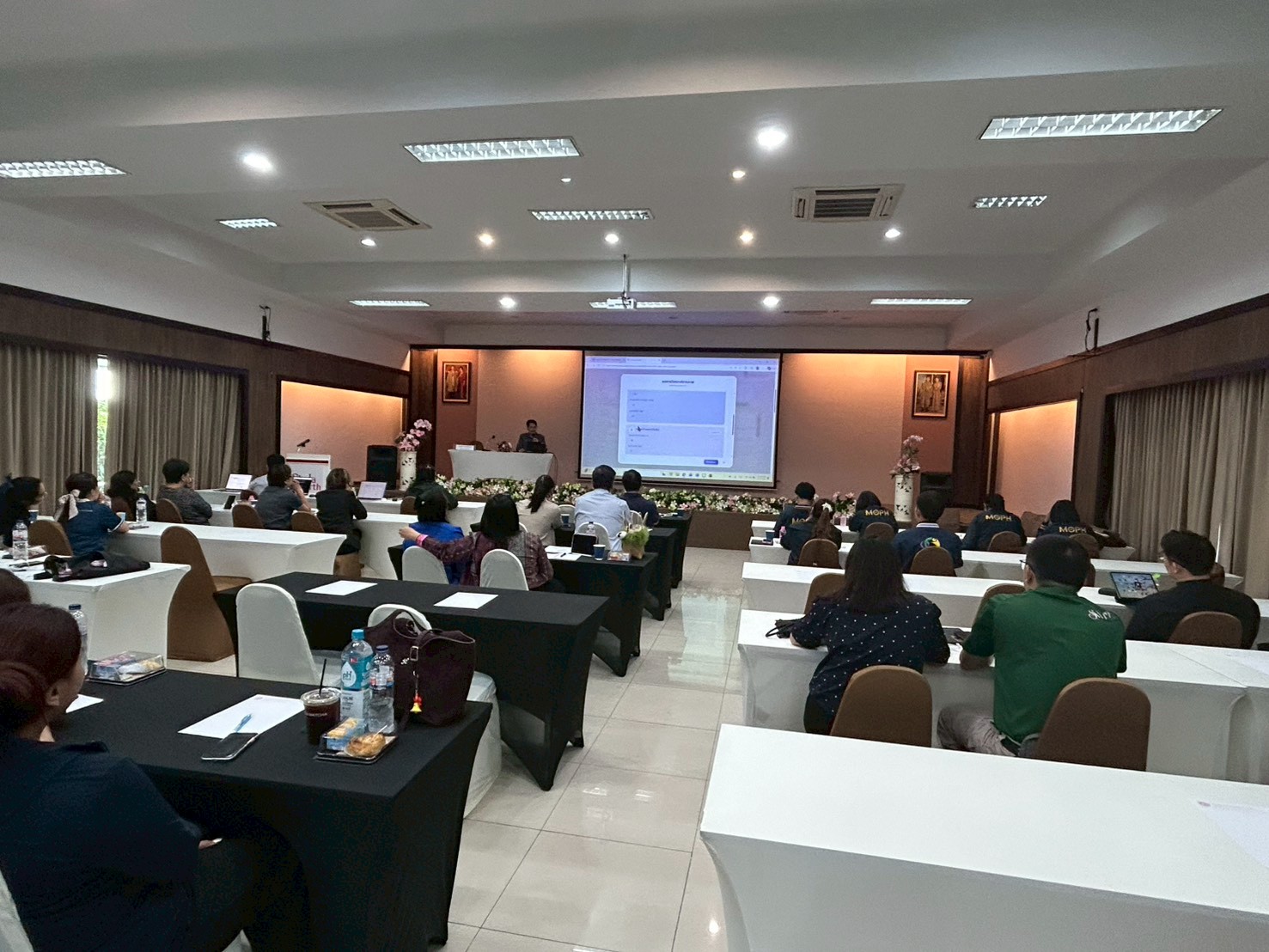 ประชุมเชิงปฏิบัติการขับเคลื่อนโครงการ Care On Cloud แพลตฟอร์มดูแลผู้สูงอายุที่มีภาวะพึ่งพิง ภาพที่ 47