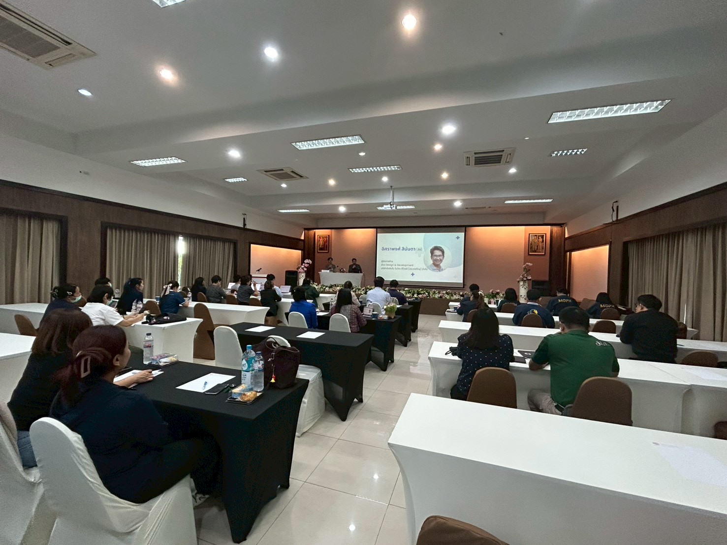 ประชุมเชิงปฏิบัติการขับเคลื่อนโครงการ Care On Cloud แพลตฟอร์มดูแลผู้สูงอายุที่มีภาวะพึ่งพิง ภาพที่ 51